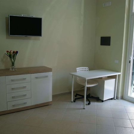Guest House Golfo Xifonio Augusta Buitenkant foto