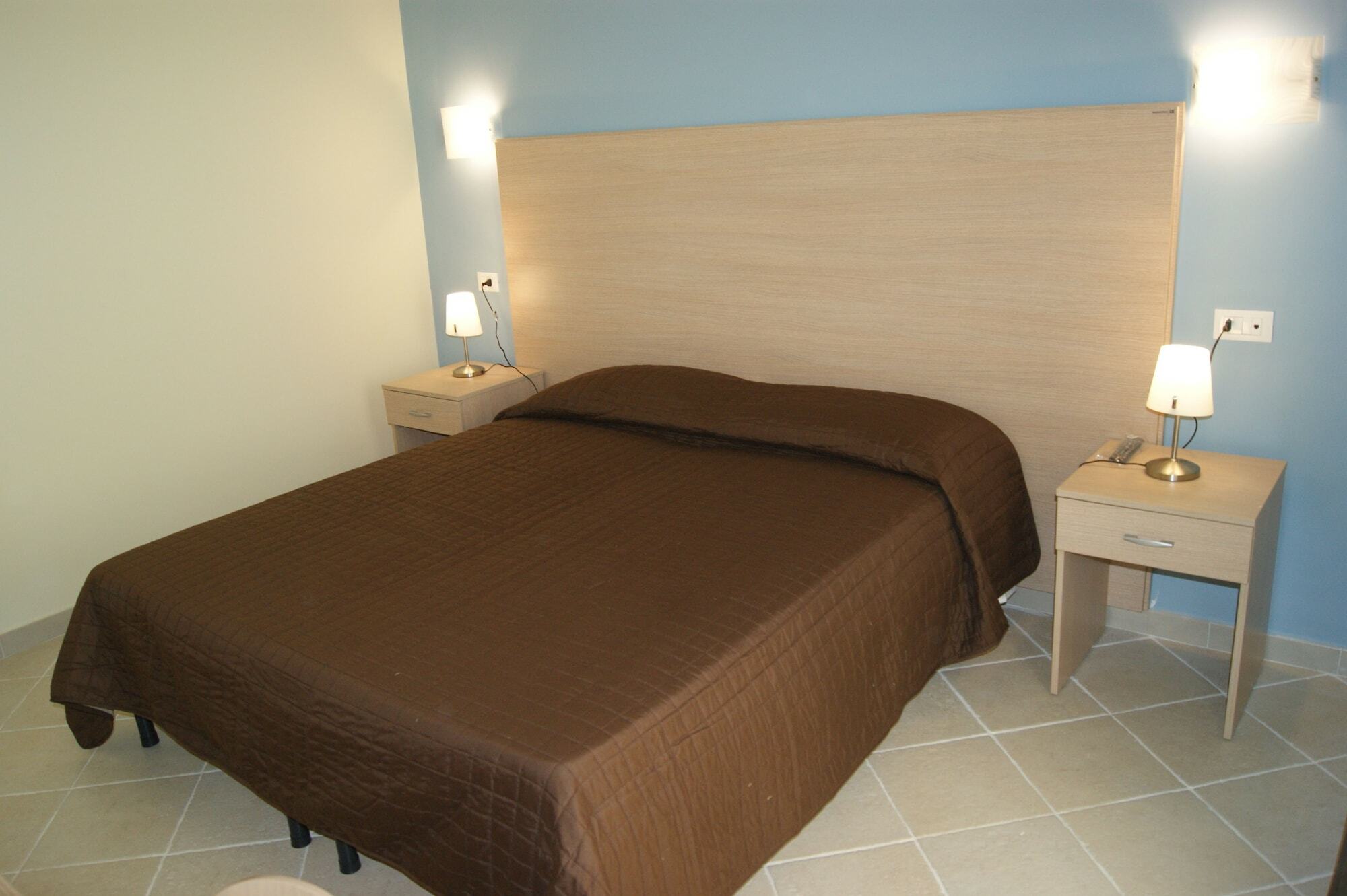 Guest House Golfo Xifonio Augusta Buitenkant foto
